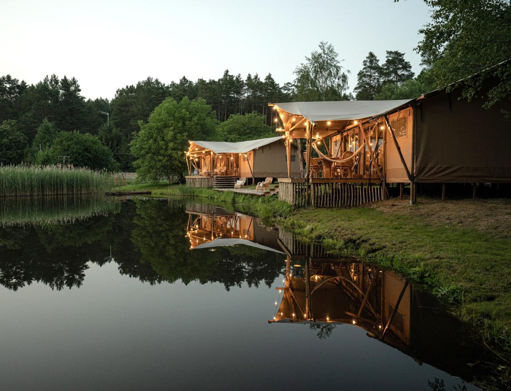 Urzeka Hotel Drzewce  Exterior photo